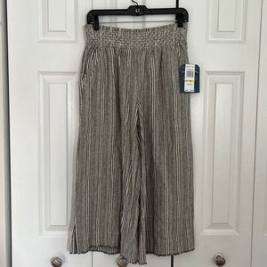 Democracy Linen Wide Leg High Rise Crop Pant- New!